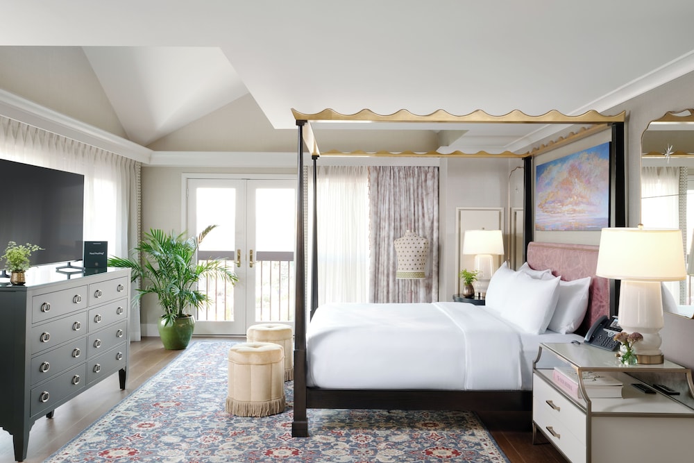 Grand, Junior Suite, Lodge, King Bed
