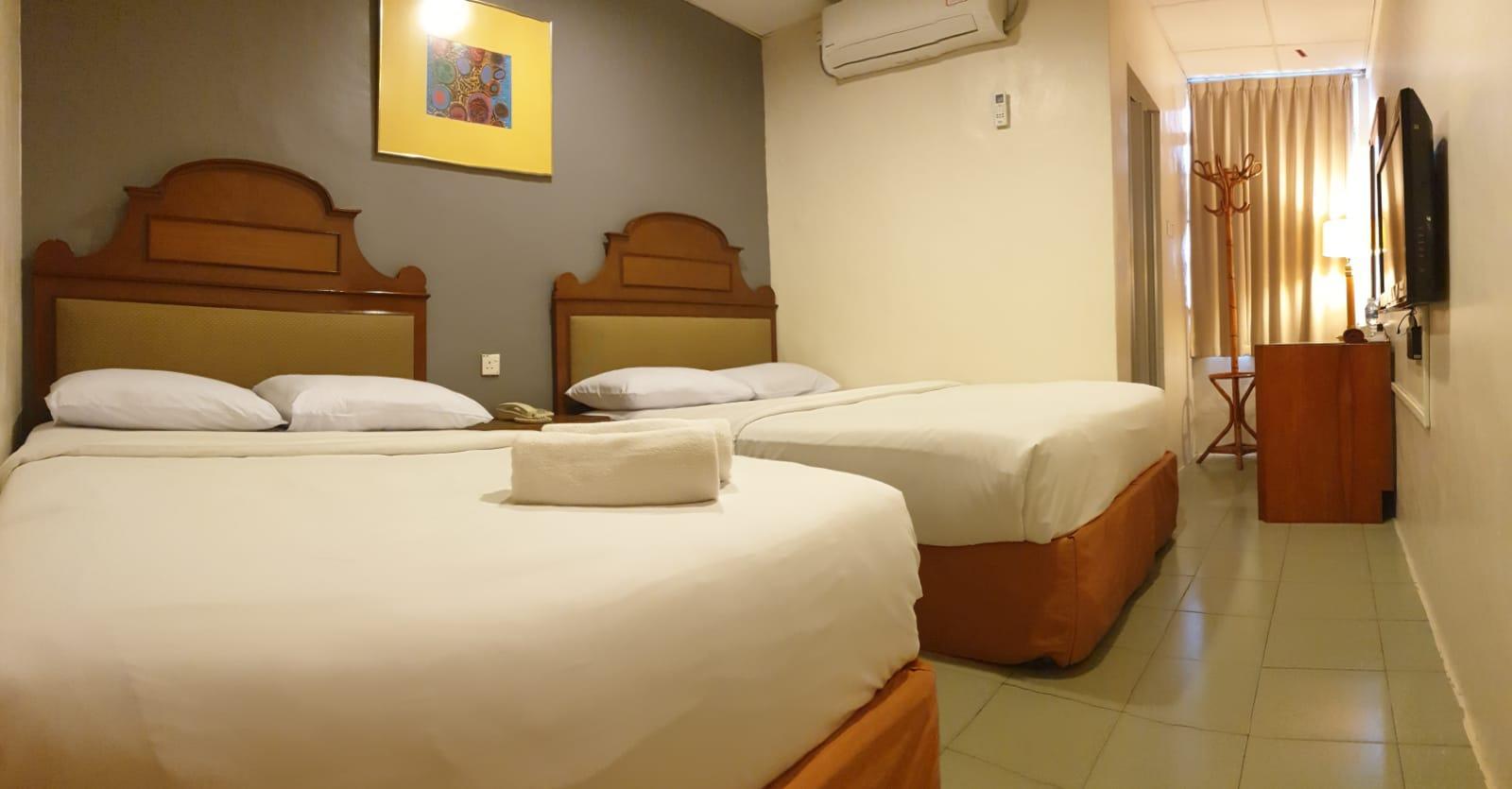Golden Court Hotel Pelangi 10/15