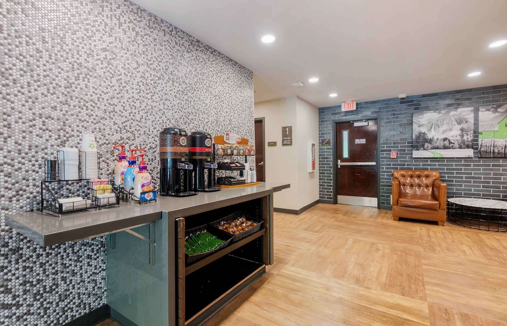 Extended Stay America - Charlotte - University Place 37/53