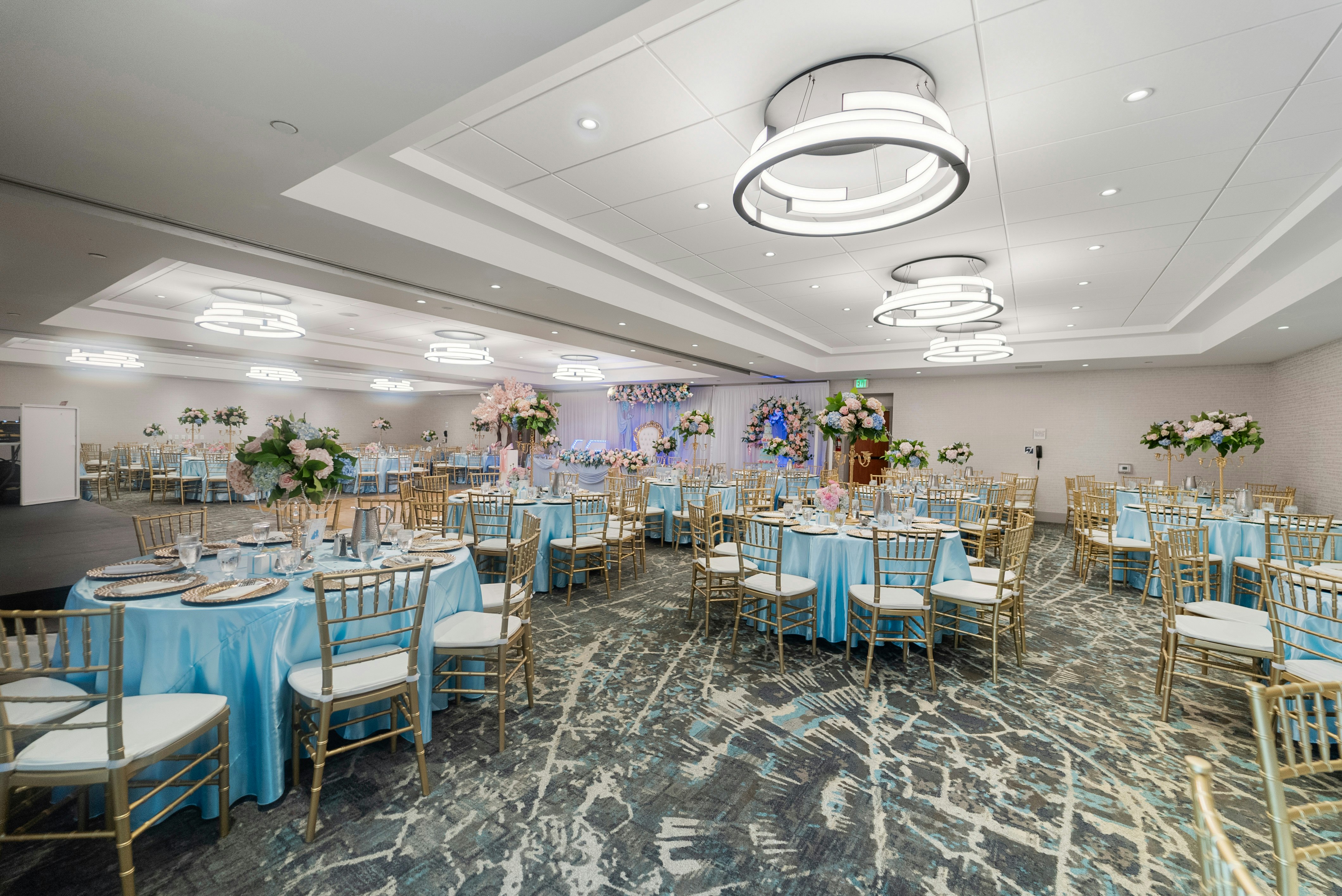 DoubleTree by Hilton Hotel Carson CA 57/84