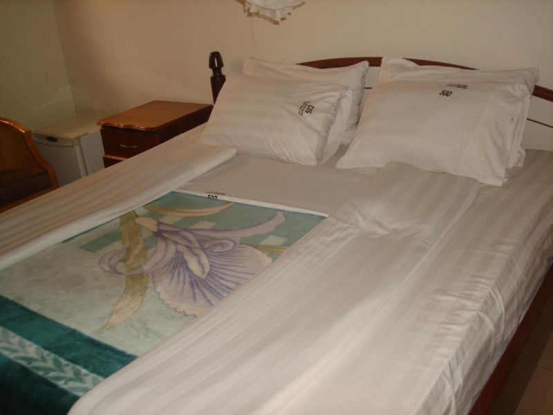 Acholi Inn 7/13