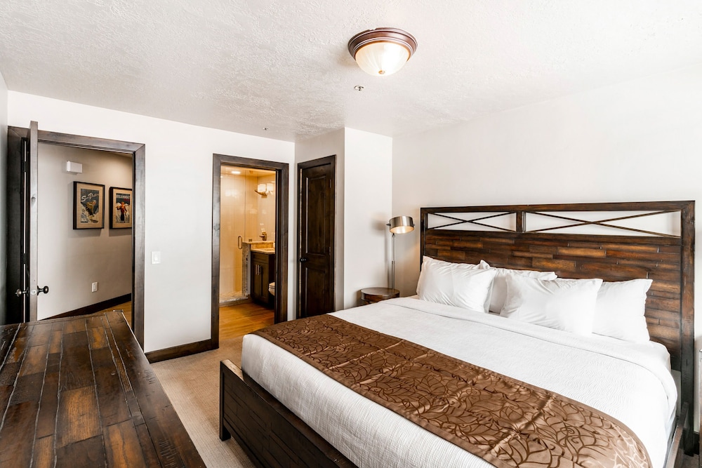 The Loft At Mountain Village By All Seasons Resort Lodging 8/50