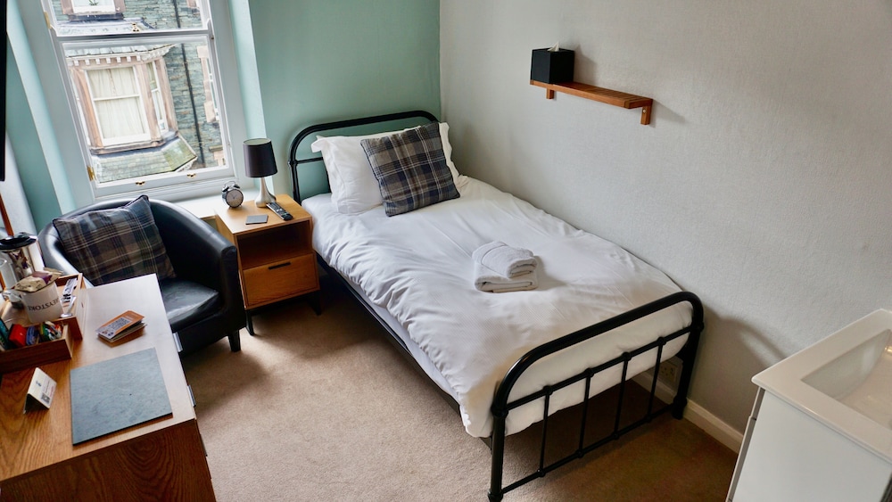 Greystoke House 19/50