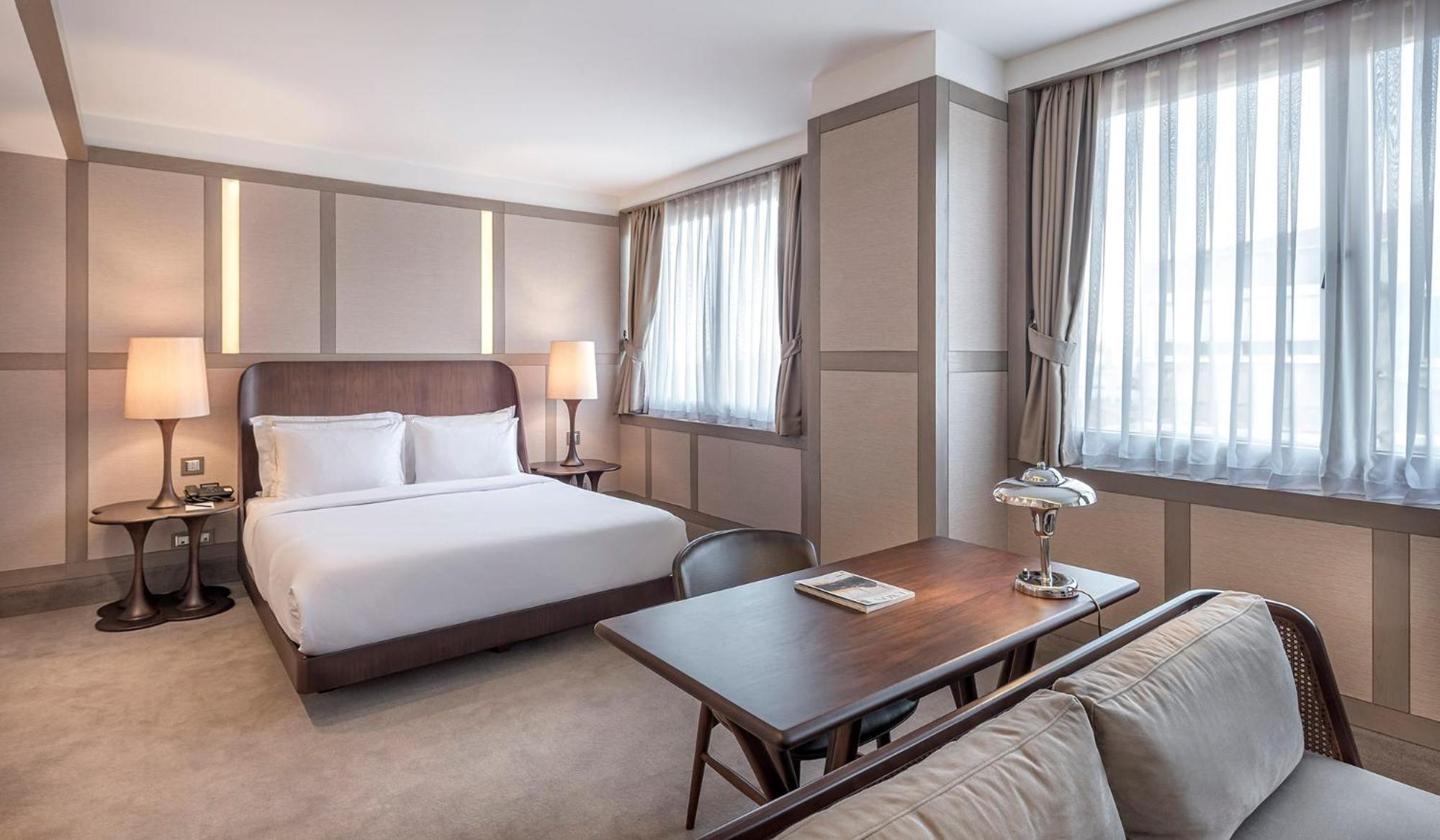 Junior Suite, Queen Bed