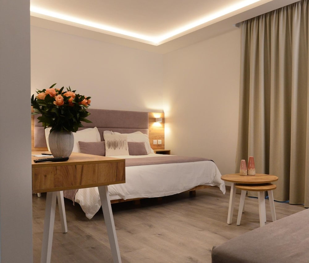 Hypnos Boutique Hotel 20/50