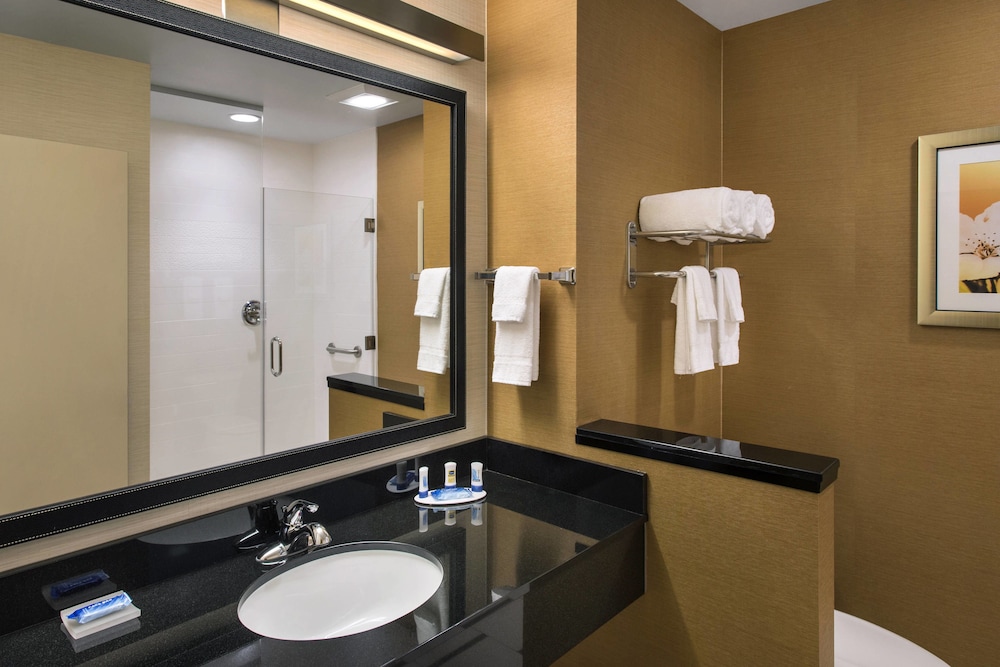 Fairfield Inn Suites Wilmington New Castle 16/45