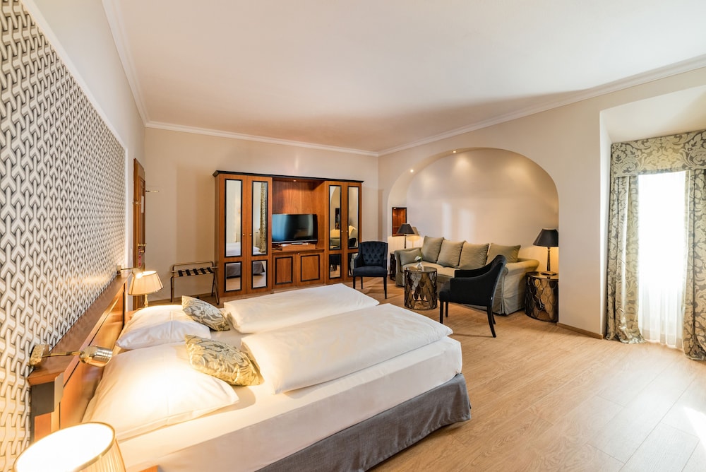 Hotel Kaiserhof 22/54