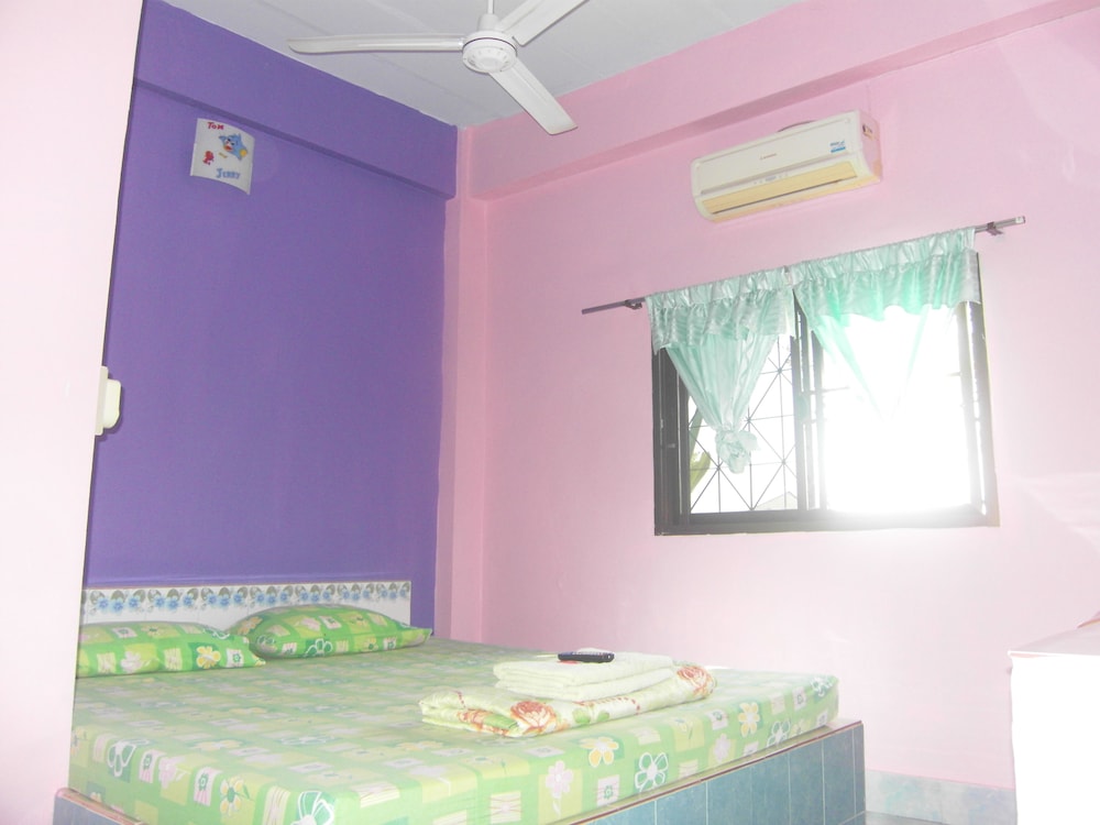 Rueang Sri Si Ri 24/73