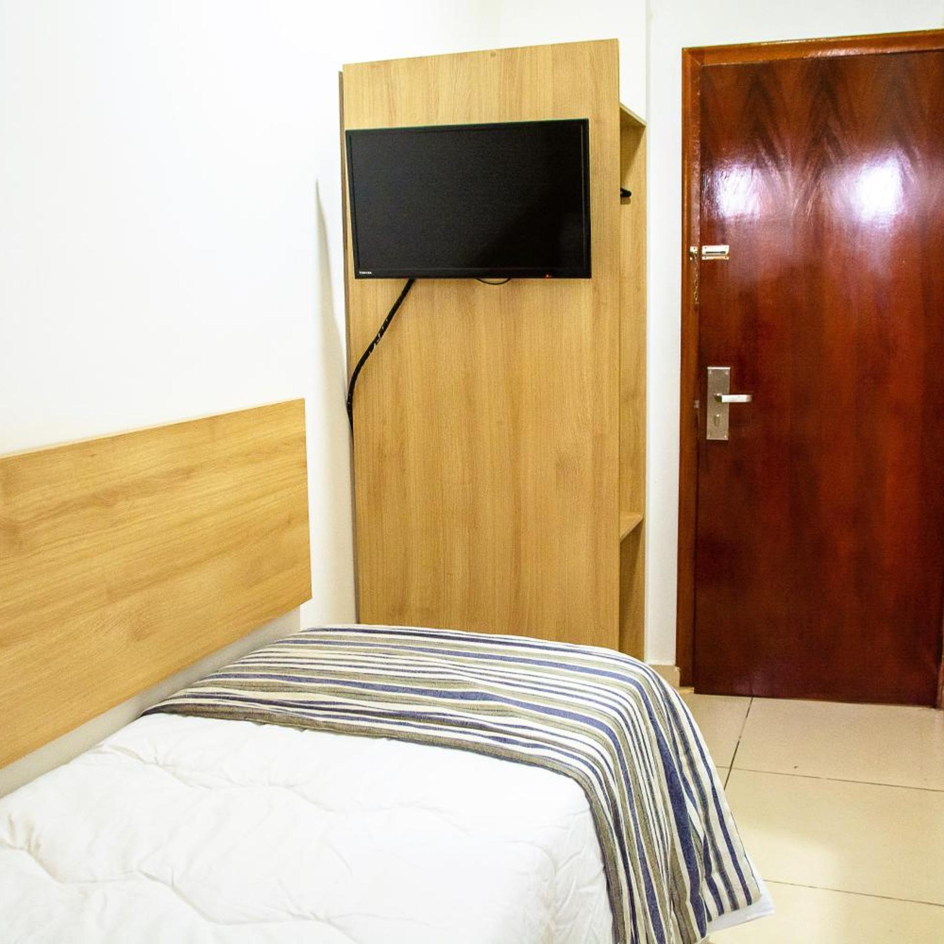 Fenix Hotel Pouso Alegre 22/55