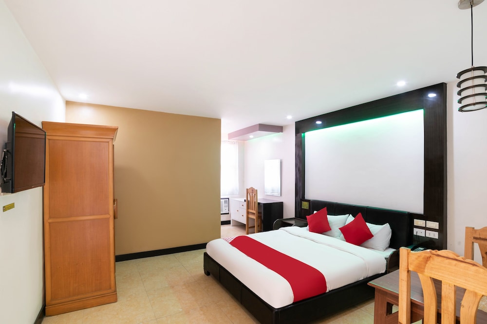 OYO 195 Ranchotel Binan 9/17