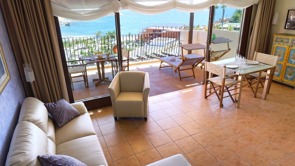 Idyll Suites - Adults Only 30/54