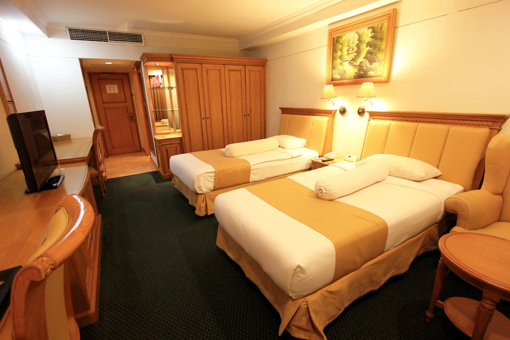 Harmoni Suites Hotel 13/33