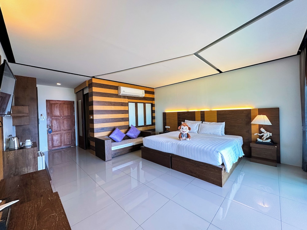 Secret Cliff Resort and Restaurant 12/50