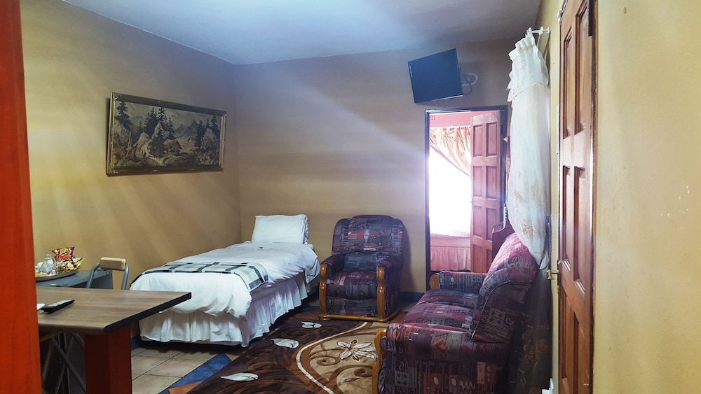 Acre Of Africa Guest Venue 23/50