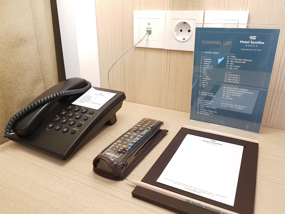 Hotel Santika Gresik 22/55