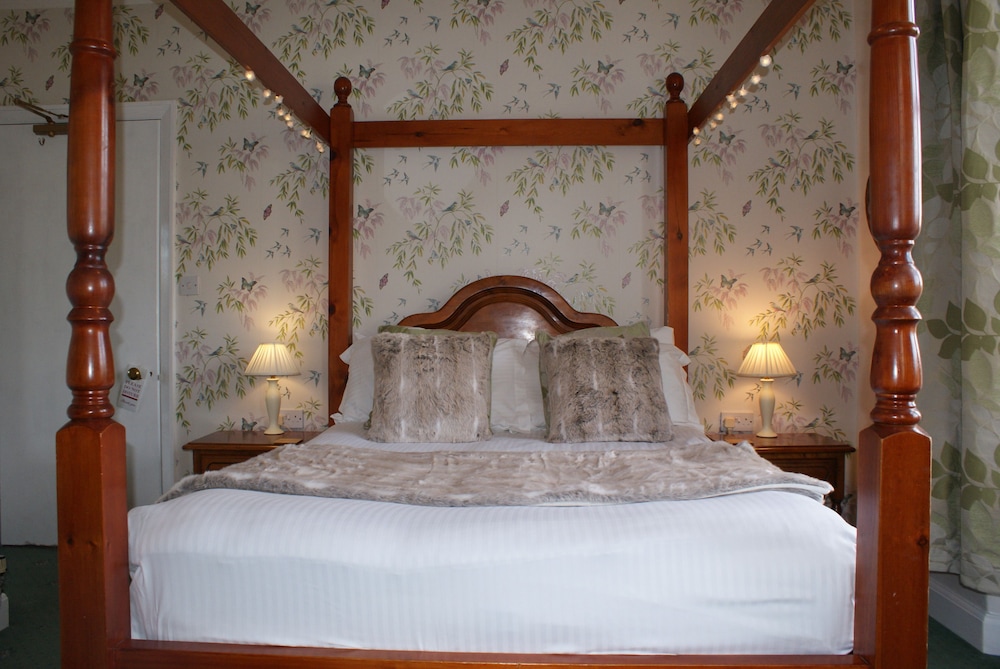 Four Poster, Superior, King Bed