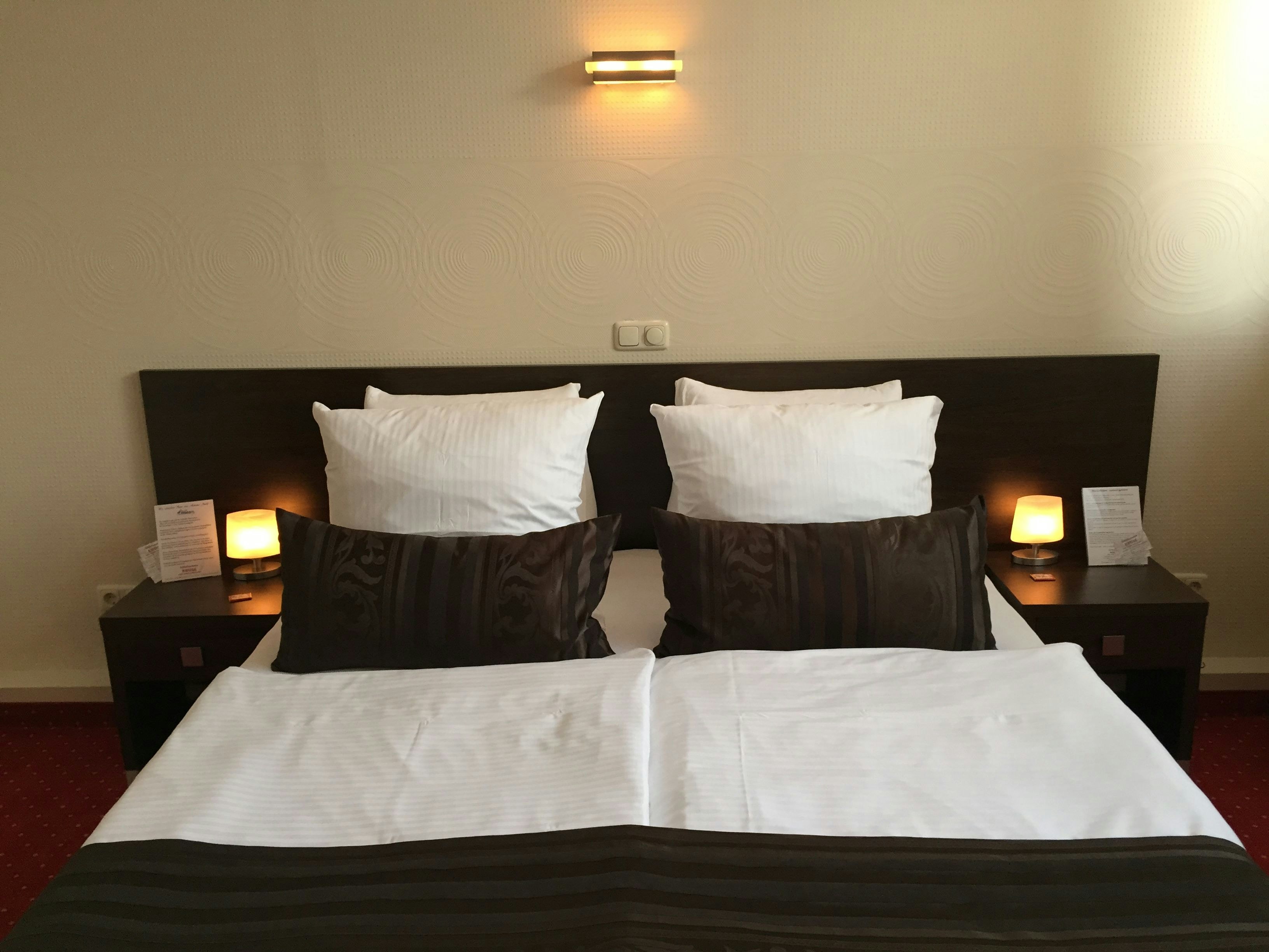 home Hotel 16/40