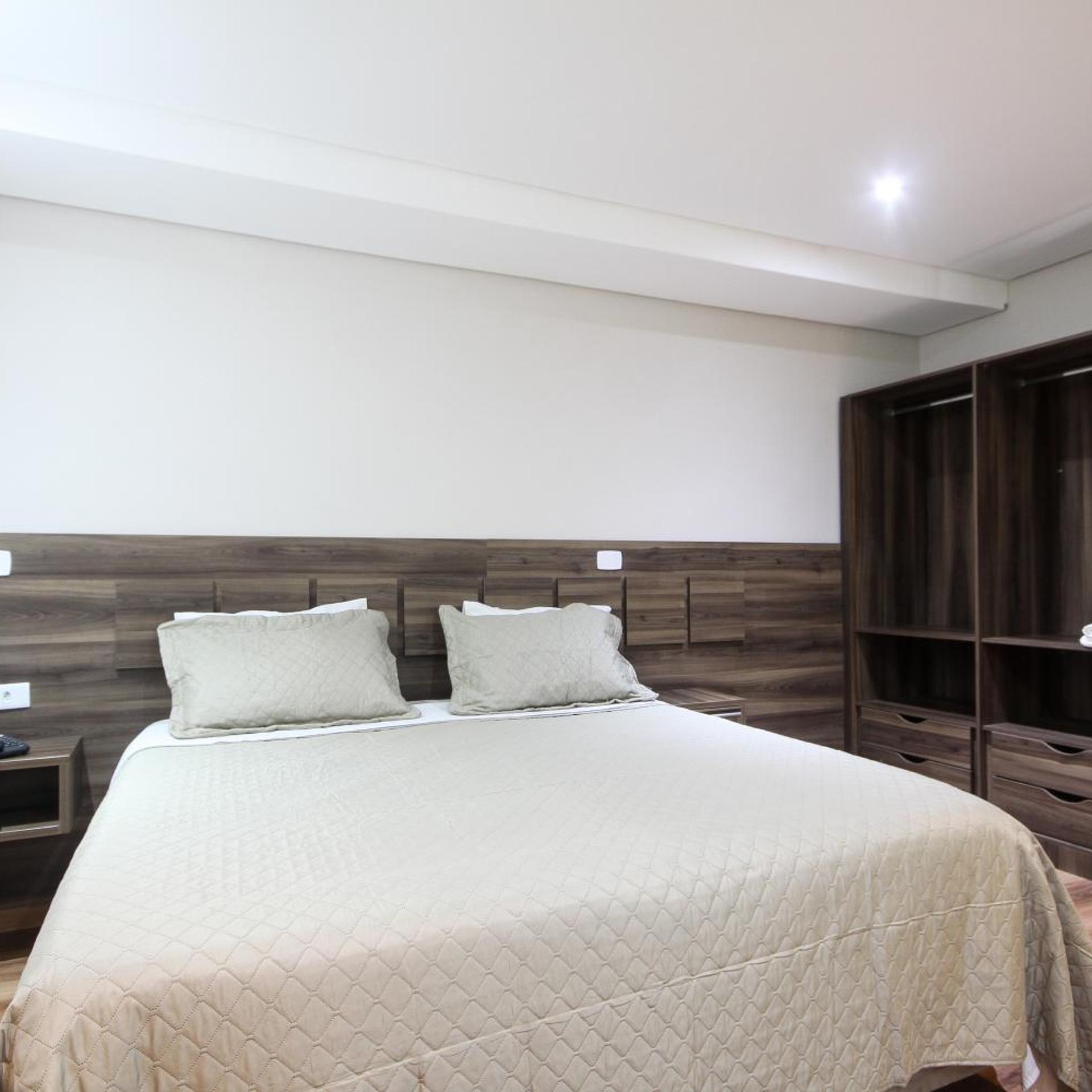 Hotel Biz 15/62