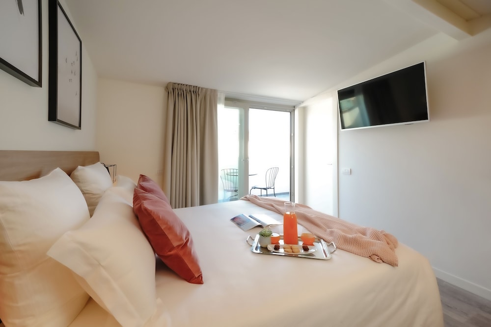 Bergamo Inn 15 13/45