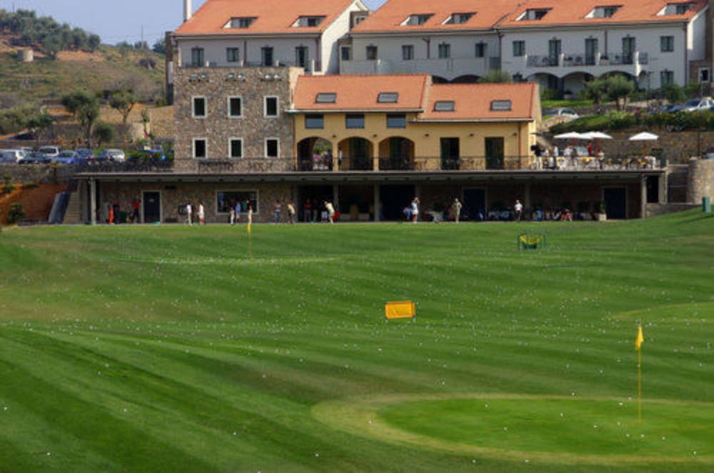 Castellaro Golf Resort 64/73