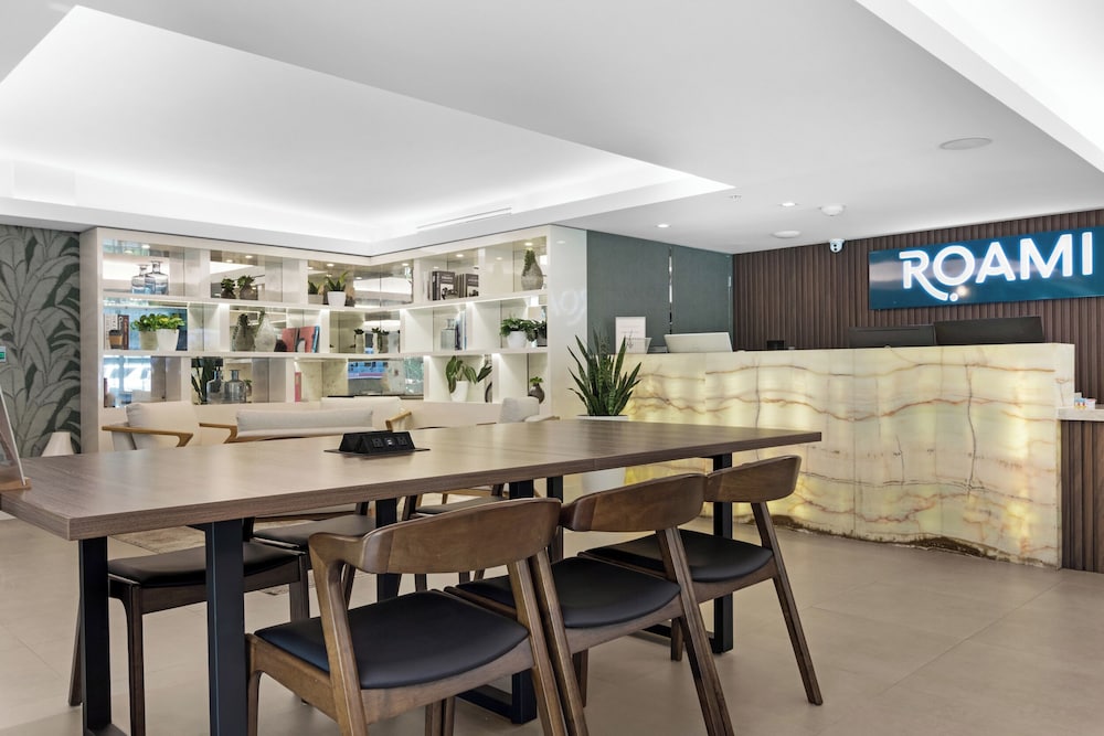 Roami at Habitat Brickell 45/50