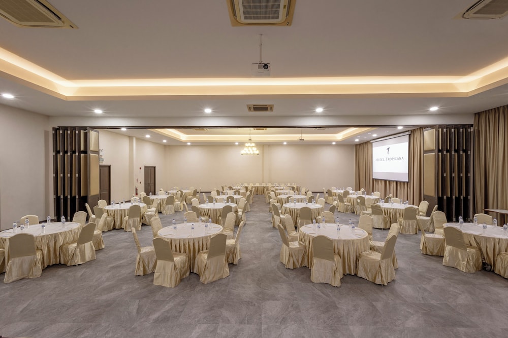 Hotel Tropicana Pattaya 67/78