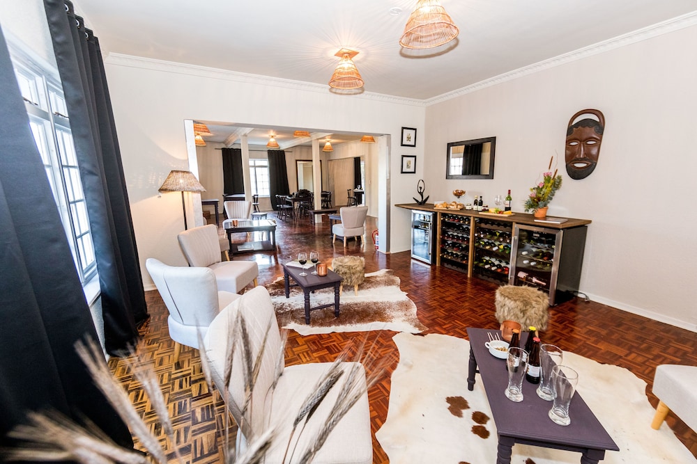 Le Petit Chateau 29/50