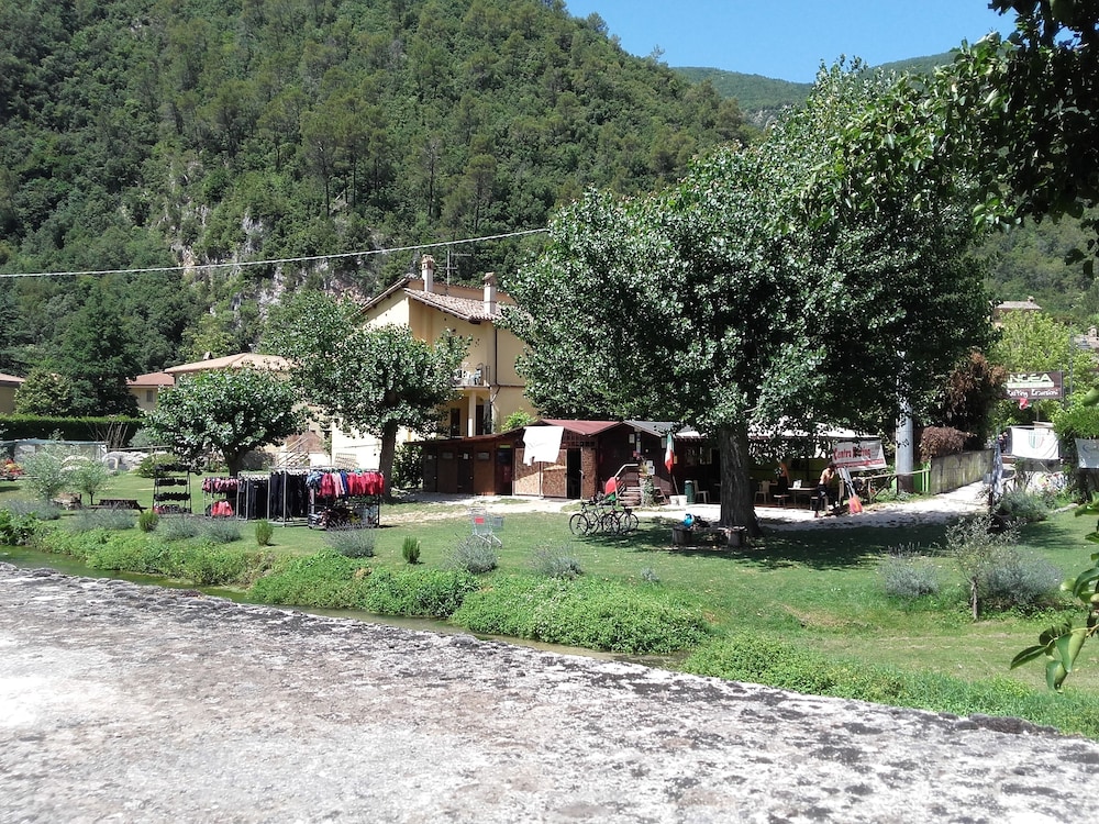 Antica Torre Del Nera 64/74