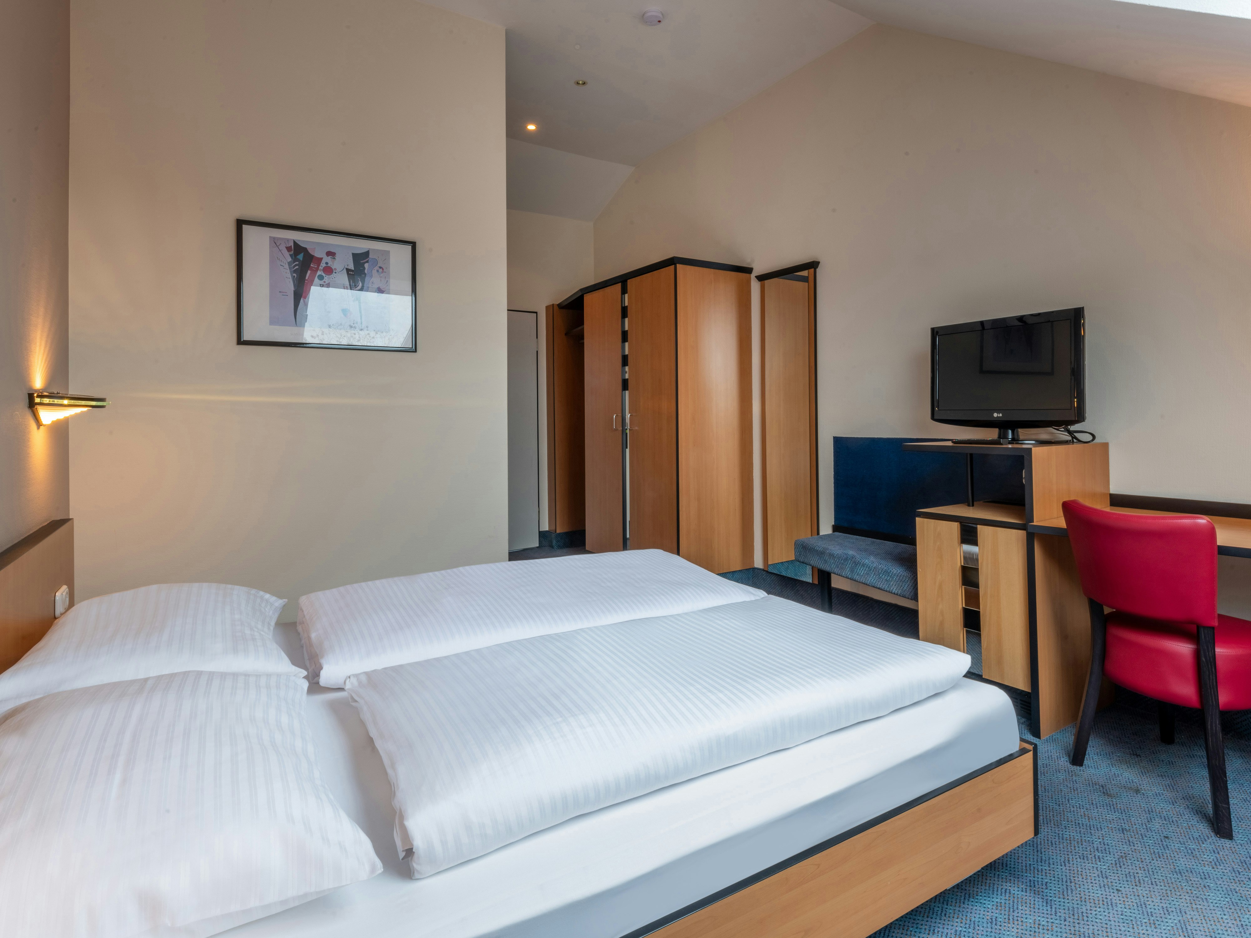 B&B Hotel Eschweiler 8/31