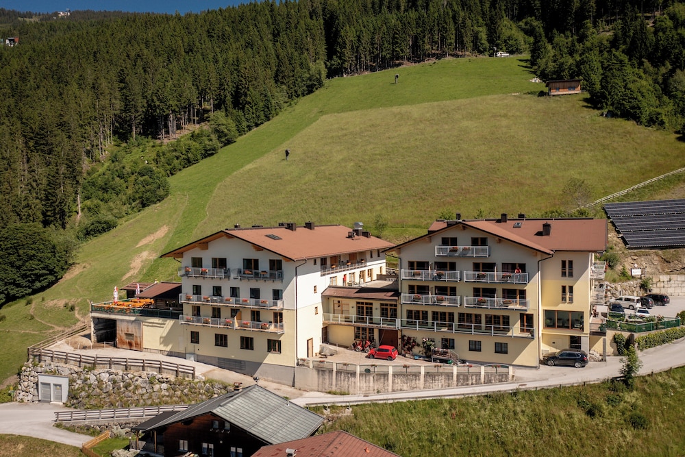 Berghotel Jaga-Alm 4/50