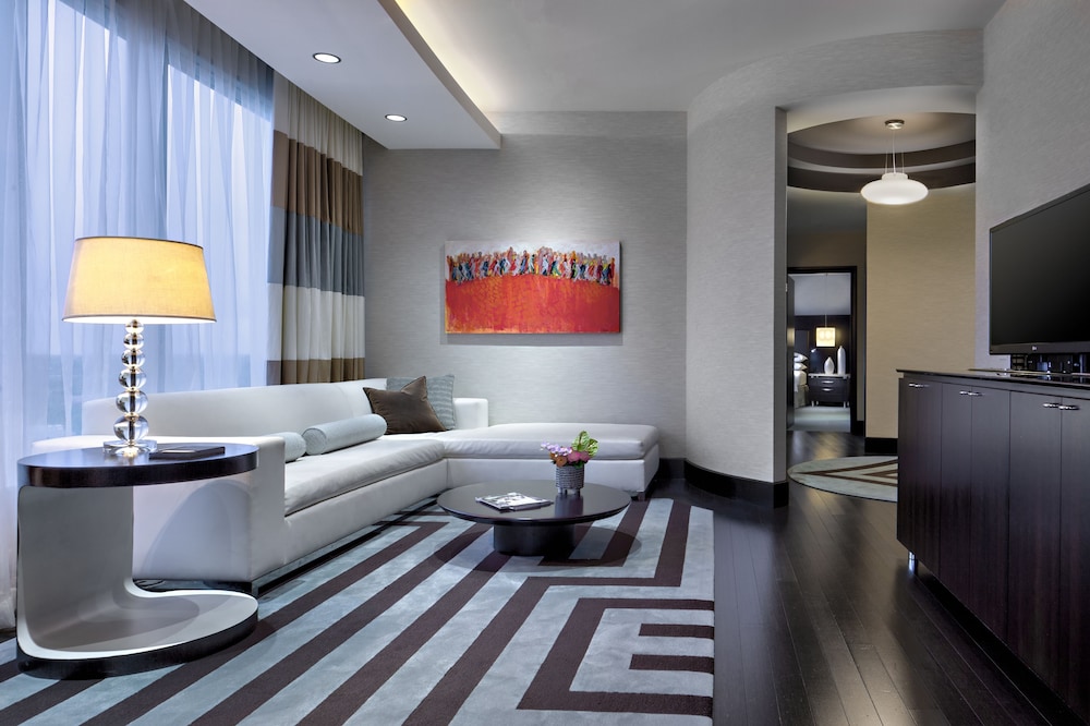 JW Marriott Hotel Grand Rapids 54/80