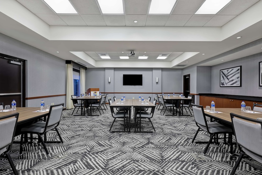 Hyatt Place San Antonio–North/Stone Oak 54/62