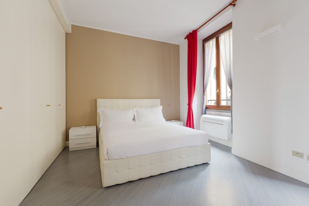 Brera Apartments In Garibaldi 12/50