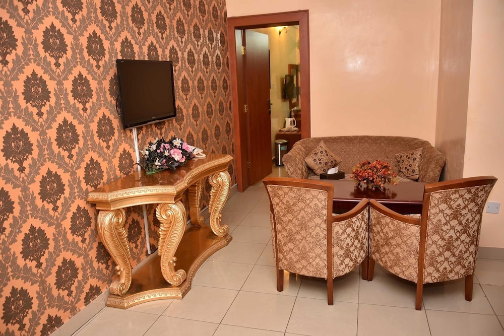 Petrus Hotels Royale 30/50