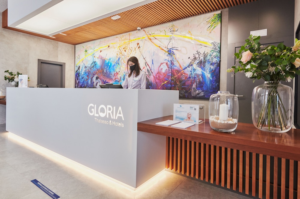 Gloria Palace San Agustin 11/68