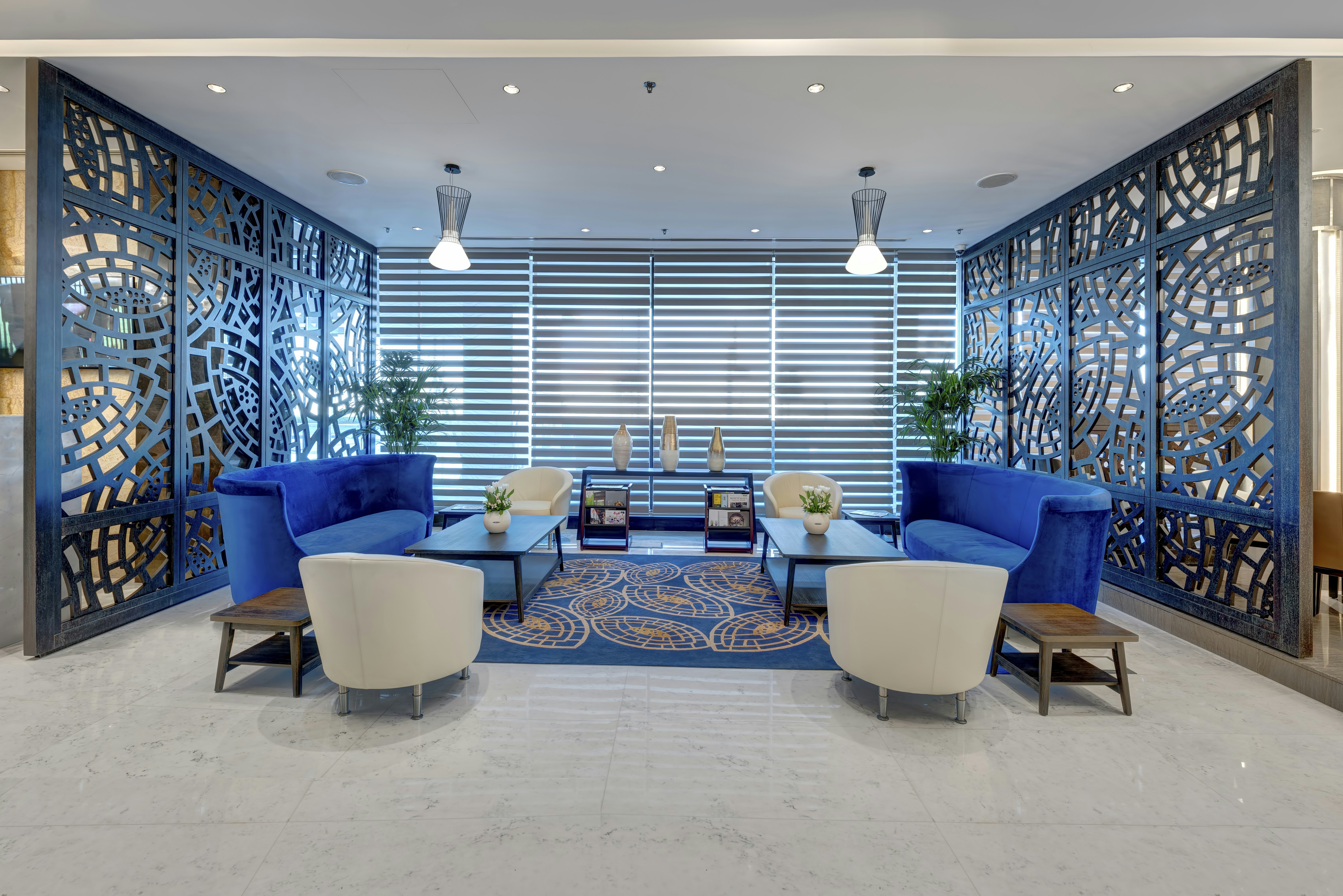 Royal Continental Suites 20/26