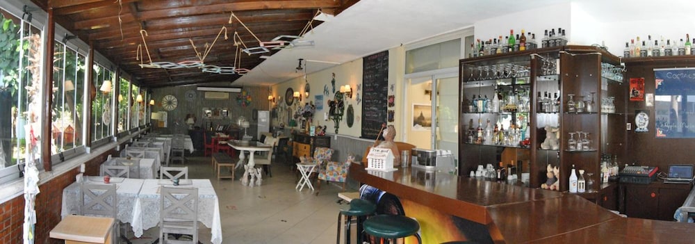 BENNA HOTEL 60/77