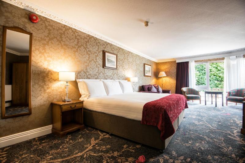Classic, King Bed, Garden View
