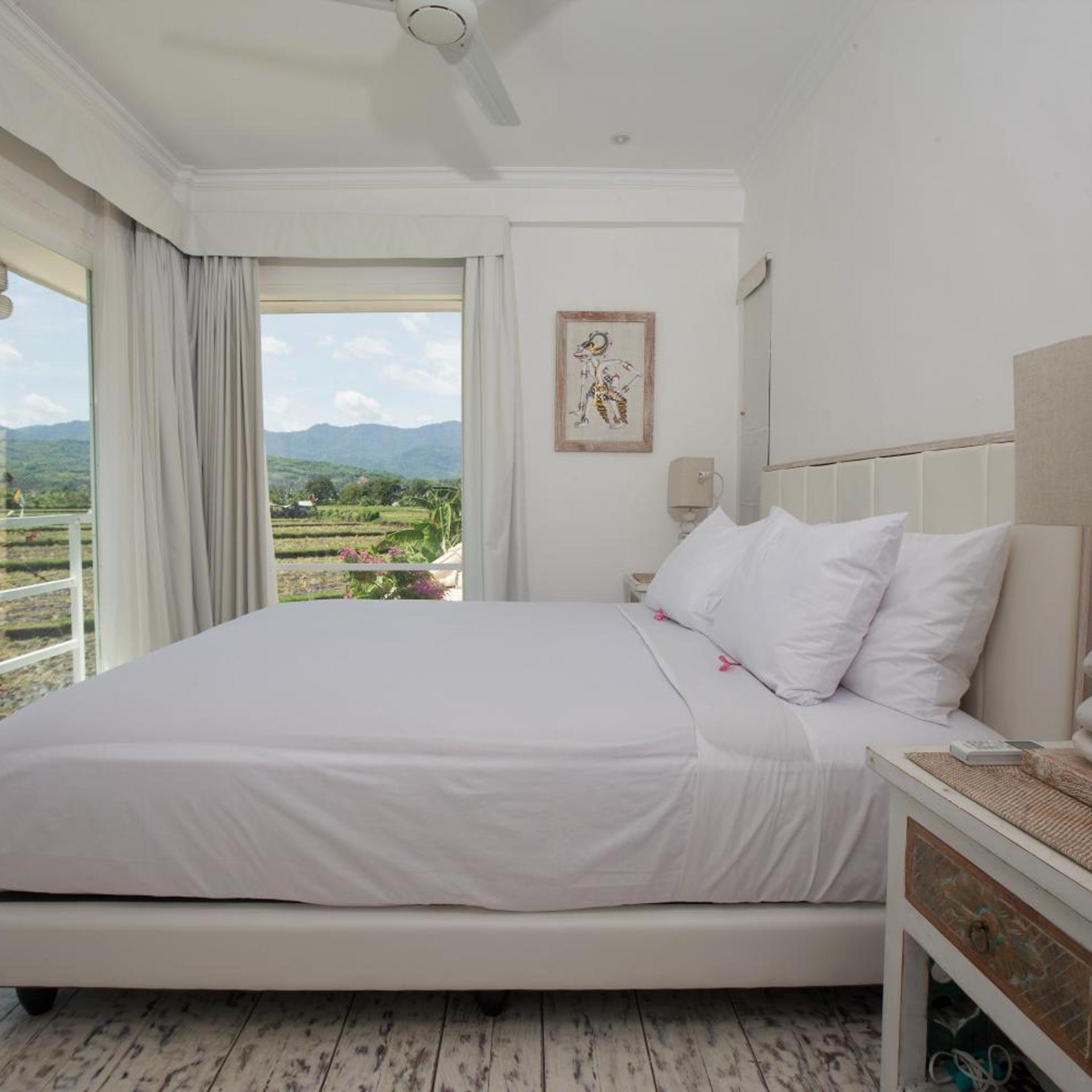 2 Bedrooms, Mayo, Villa