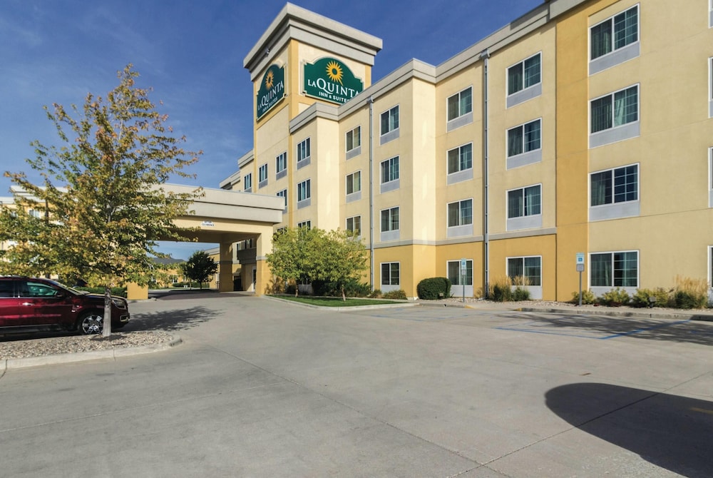La Quinta Inn & Suites by Wyndham Fargo-Medical Center 53/60