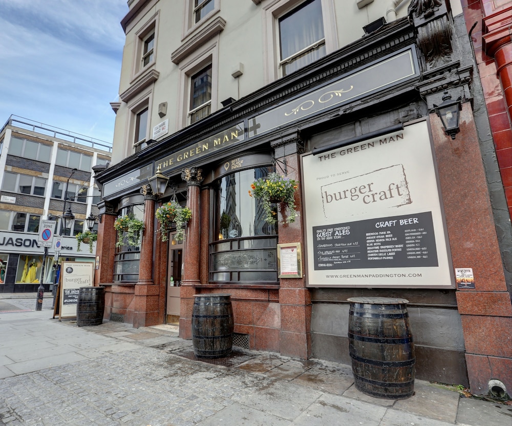 Publove the Green Man Hostel 4/32
