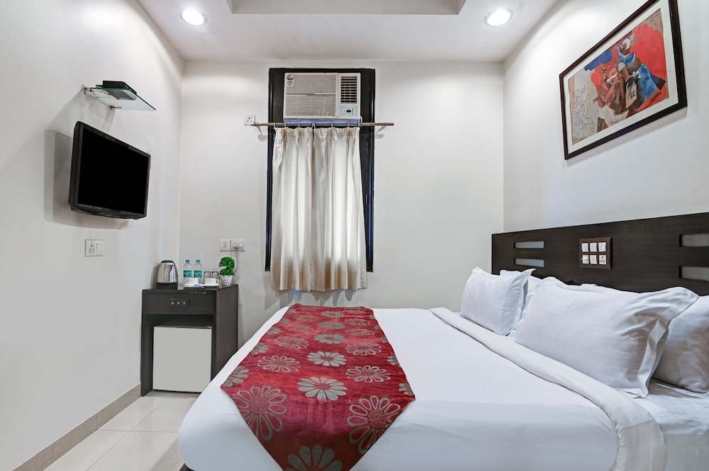 Hotel Amby Inn 14/50