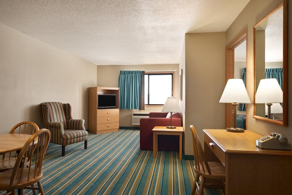 Asteria Inn and Suites 20/31