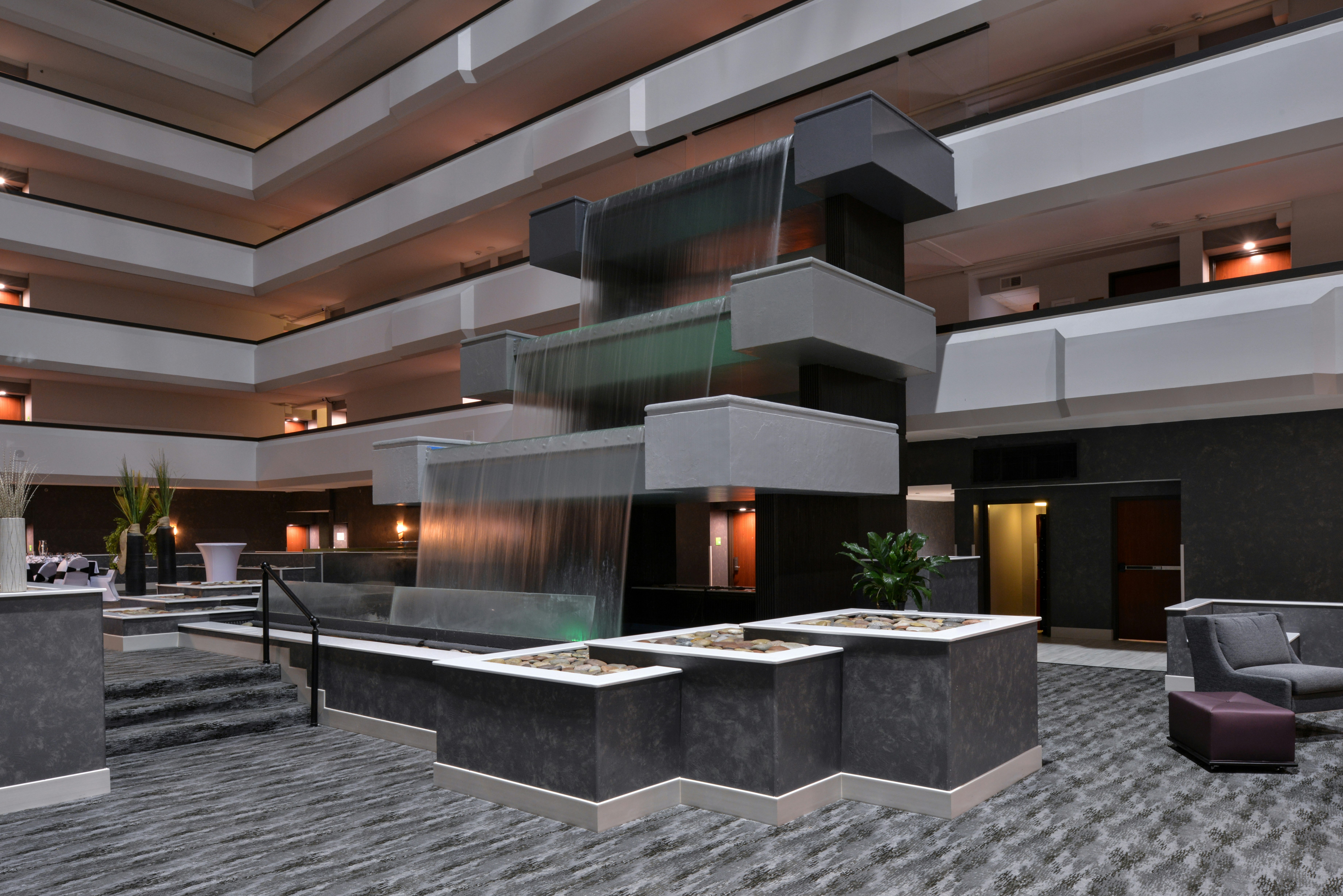 Holiday Inn Hotel & Suites Beaumont Plaza (I-10 & Walden) 8/51
