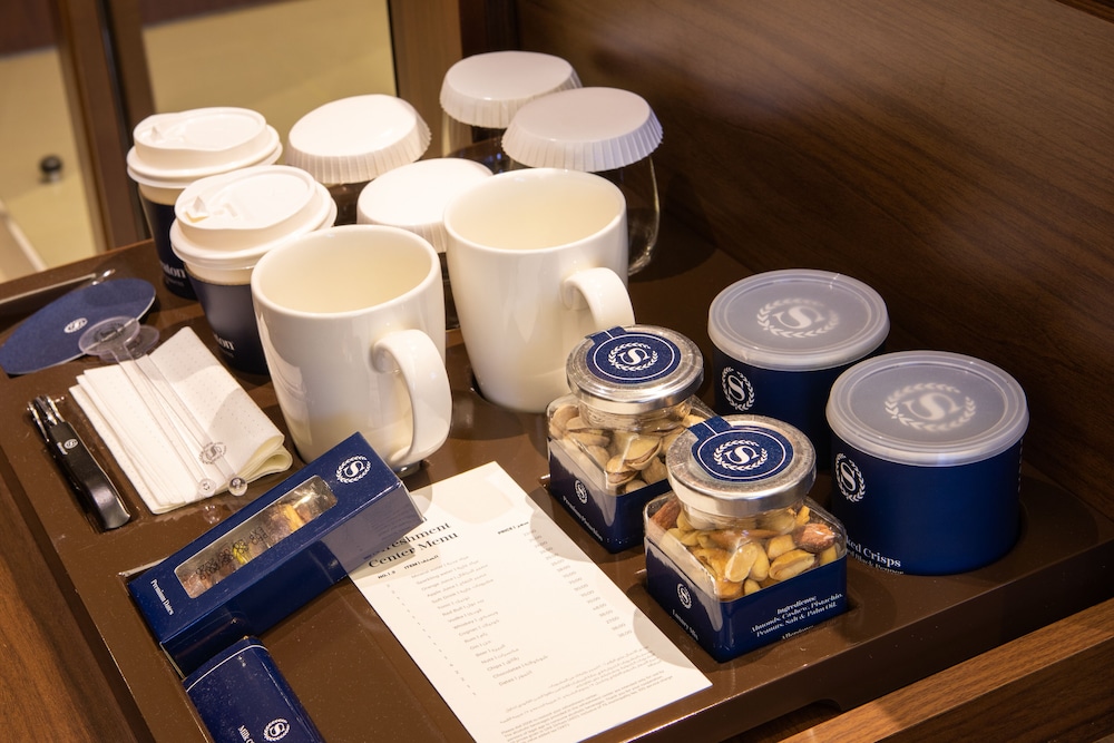 Sheraton Mall of the Emirates Hotel, Dubai 41/46
