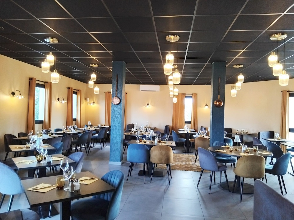 HOTEL LE SAINT VINCENT 28/50