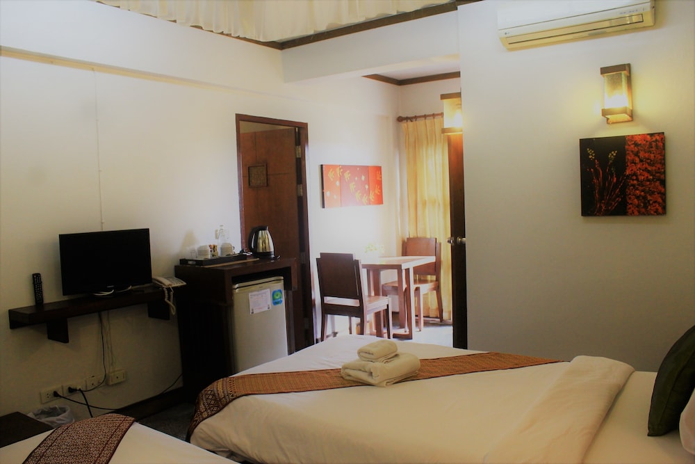 Rainforest Chiangmai Hotel 54/81