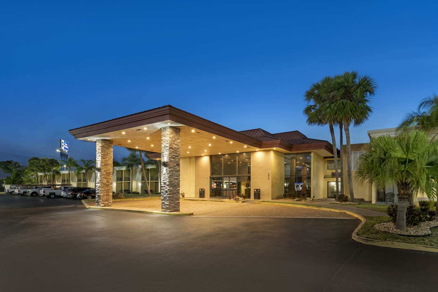 Best Western International Speedway Hotel 2/36