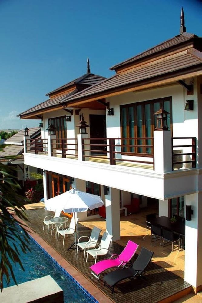 Baan Soontree Resort 8/70
