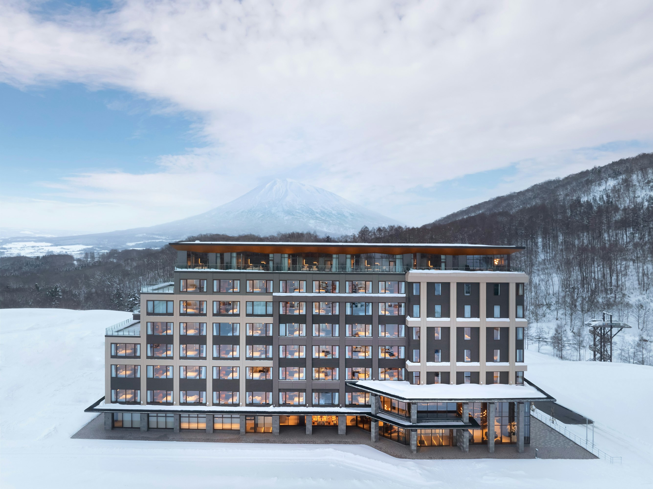 Nikko Style Niseko HANAZONO 11/89